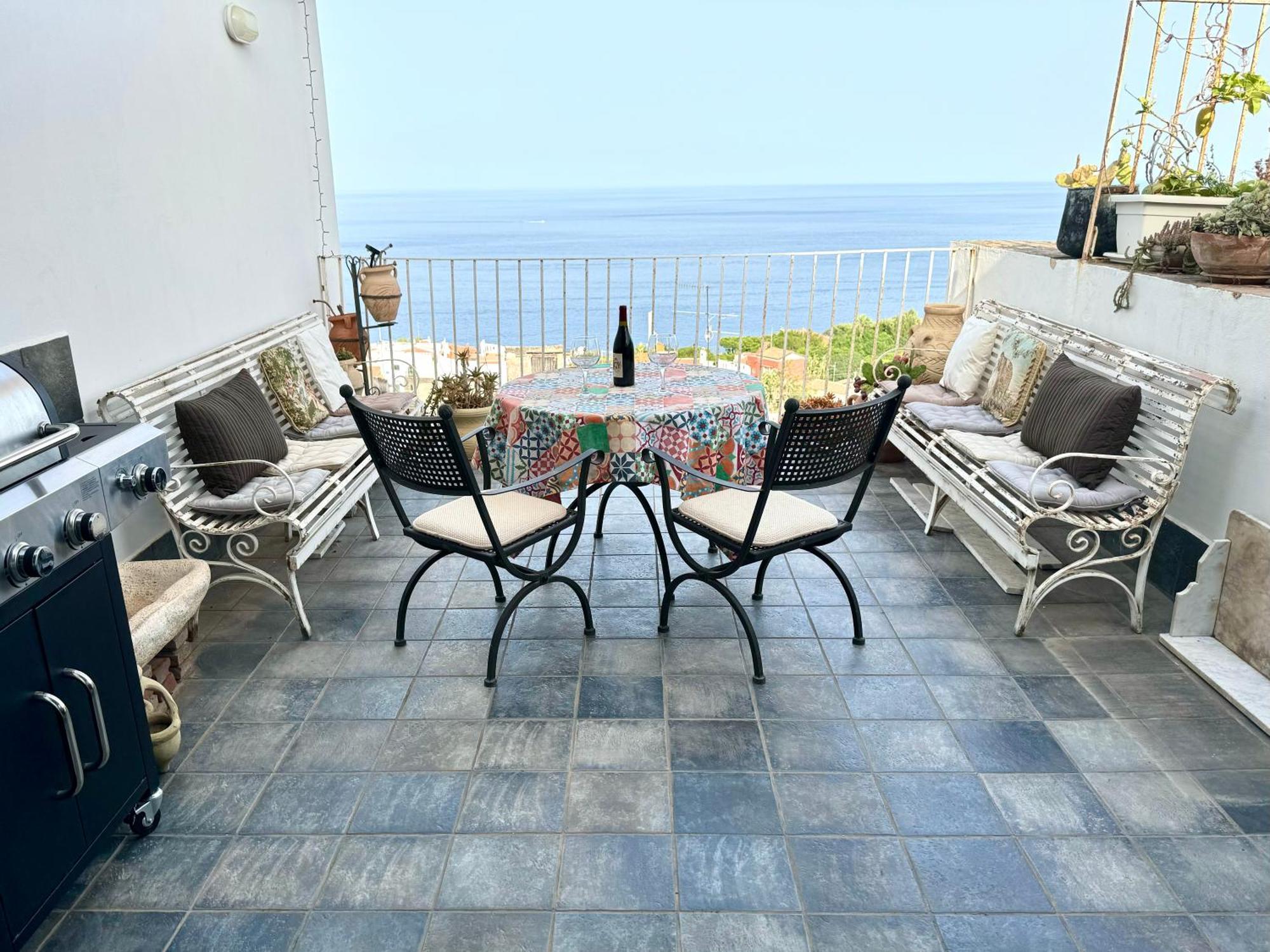 Terrazza D'amuri Santa Caterina Apartment